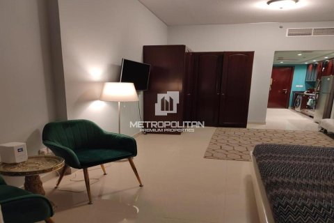 54m² Apartment in Al Hamra Village, UAE No. 171690 3