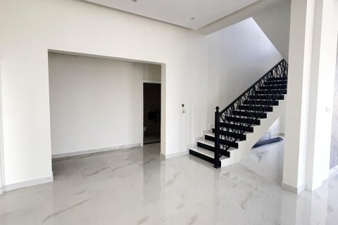 Вилла с 5 спальнями  №124505 2