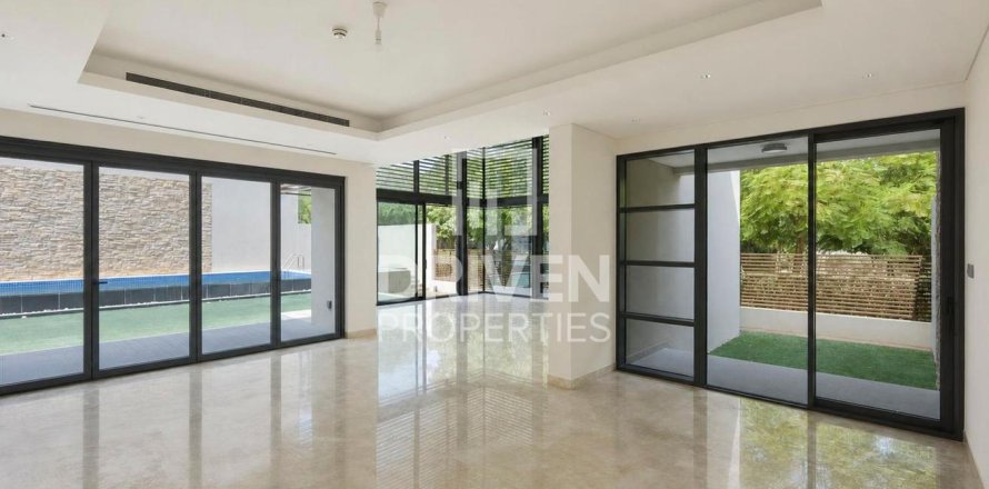 4 bedrooms Villa in Sobha Hartland, UAE No. 191858