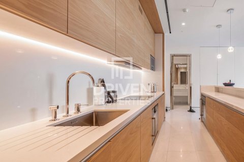 2 bedrooms Apartment in The Crescent, UAE No. 191856 11