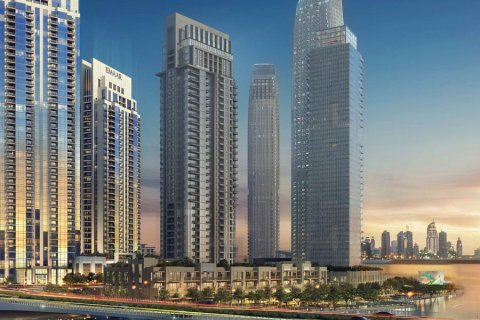 Apartment de 3 dormitorios en CREEK RISE Creek Rise, UAE No. 96346 2