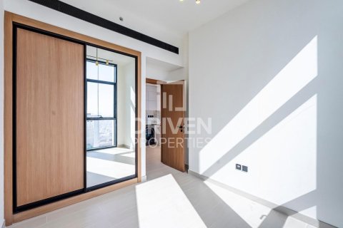 Квартира с 1 спальней в Джумейра Вилладж Серкл, ОАЭ №83658 4