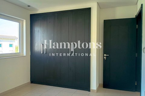 Villa de 4 dormitorios  No. 118804 5