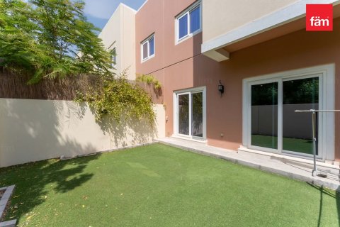 Townhouse de 3 dormitorios en Dubai, UAE No. 205700 22