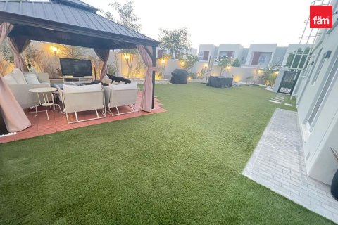 Townhouse de 3 dormitorios en Dubai, UAE No. 205700 5