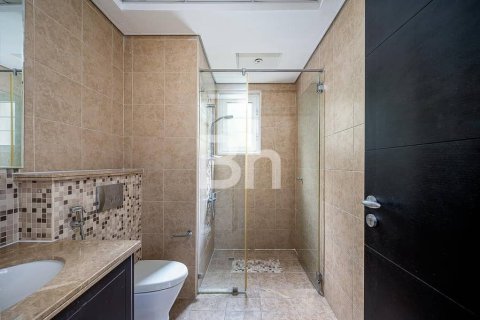 Villa de 3 dormitorios en Jumeirah Park, UAE No. 87174 16