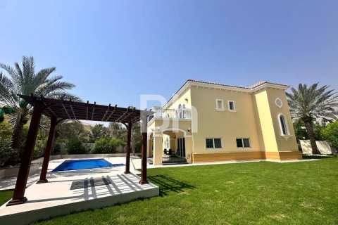 Villa de 3 dormitorios en Jumeirah Park, UAE No. 87174 6