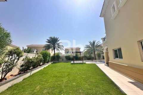 Villa de 3 dormitorios en Jumeirah Park, UAE No. 87174 7