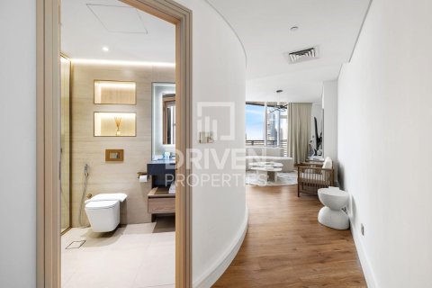 Studio Apartment in DIFC, UAE No. 191252 12