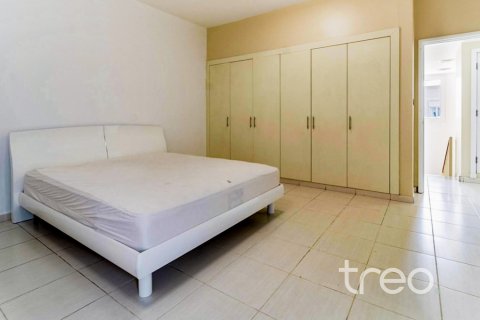 Villa de 3 dormitorios en The Springs, UAE No. 174009 8