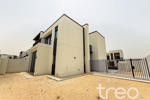 4 غرف نوم تاون هاوس في Arabian Ranches 3, الإمارات العربية المتحدة رقم 174010 3