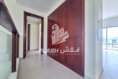 Вилла с 4 спальнями в Mina Al Arab, ОАЭ №36866 25