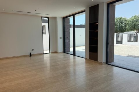 5 bedrooms Townhouse in Tilal Al Ghaf, UAE No. 170596 18