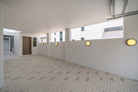 5 bedrooms Townhouse in Tilal Al Ghaf, UAE No. 170596 3