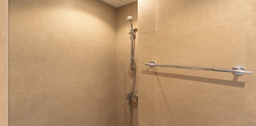 Apartment de 1 dormitorio en Town Square, UAE No. 170598