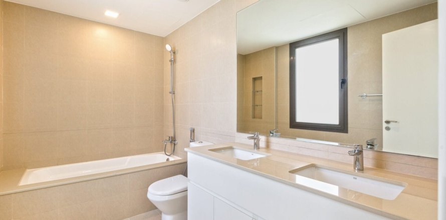 3 bedrooms Townhouse in Noor Townhouses, UAE No. 141930