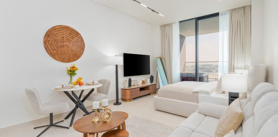 Studio Apartment in Business Bay, UAE No. 137487
