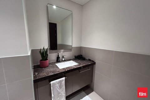 Квартира с 2 спальнями в Даунтаун Дубай (Даунтаун Бурдж Дубай), ОАЭ №137485 17