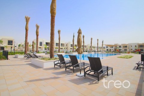 3 bedrooms Villa in Hayat Townhouses, UAE No. 200792 11