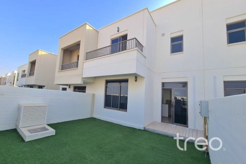 3 bedrooms Villa in Hayat Townhouses, UAE No. 200792