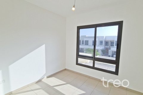 3 bedrooms Villa in Hayat Townhouses, UAE No. 200792 6