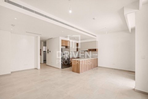 3 bedrooms Townhouse in Mudon, UAE No. 193610 6