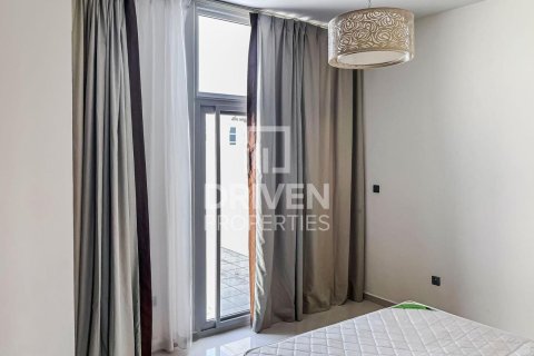 4 bedrooms Villa in Dubai, UAE No. 193611 10
