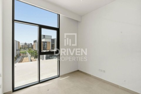 4 bedrooms Townhouse in Mudon, UAE No. 193607 13