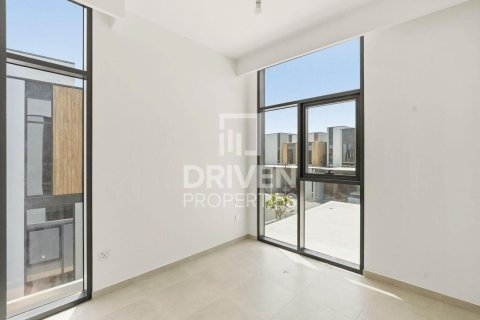 4 bedrooms Townhouse in Mudon, UAE No. 193607 15