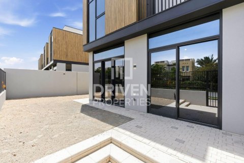4 bedrooms Townhouse in Mudon, UAE No. 193607 24