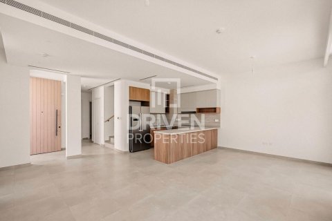 4 bedrooms Townhouse in Mudon, UAE No. 193609
