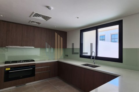 3 غرف نوم تاون هاوس  رقم 131539 5