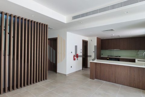 3 غرف نوم تاون هاوس  رقم 131539 8