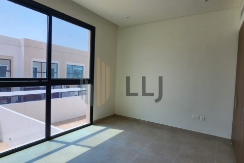 3 غرف نوم تاون هاوس  رقم 131539 16