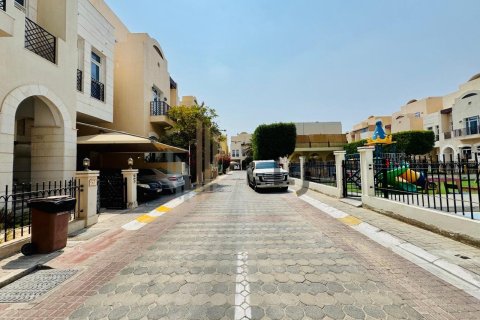 Villa de 4 chambres  No. 131538 2