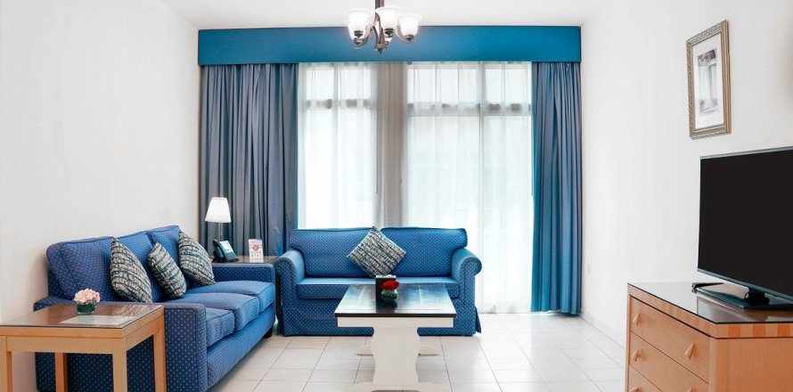 Apartment de 2 dormitorios en Dubai, UAE No. 162674