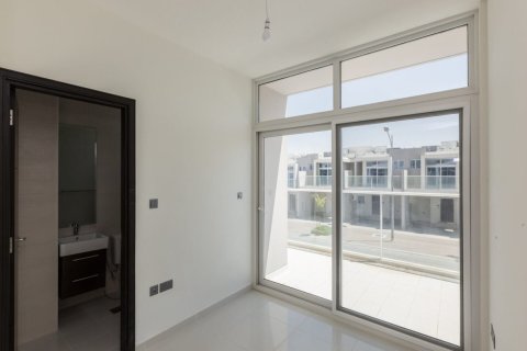 Таунхаус с 3 спальнями в DAMAC Hills (Akoya by DAMAC), ОАЭ №162252 22