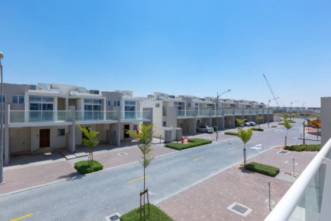 Таунхаус с 3 спальнями в DAMAC Hills (Akoya by DAMAC), ОАЭ №162252 27