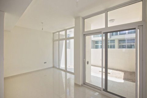 Таунхаус с 3 спальнями в DAMAC Hills (Akoya by DAMAC), ОАЭ №162252 14