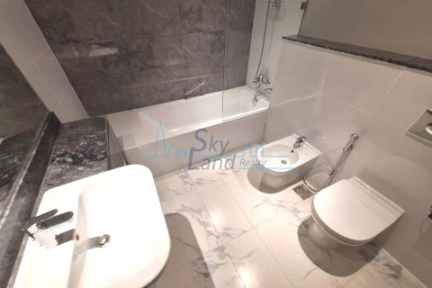 2 bedrooms Apartment in Business Bay, UAE No. 105124 10