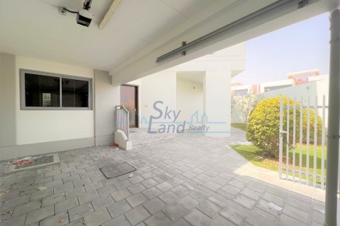 Villa de 5 dormitorios en Umm Suqeim, UAE No. 105126 14