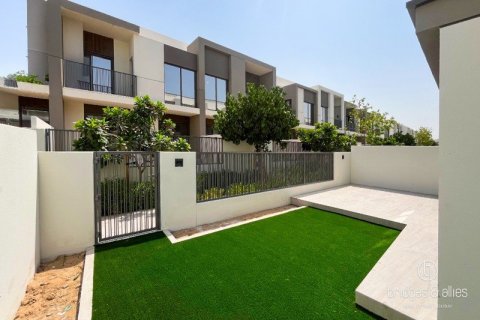 Вилла с 4 спальнями  №131614 12