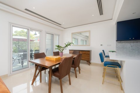 Townhouse de 3 dormitorios en Jumeirah Village Circle, UAE No. 202384 5