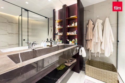 2 bedrooms Apartment in Downtown Dubai (Downtown Burj Dubai), UAE No. 80529 11