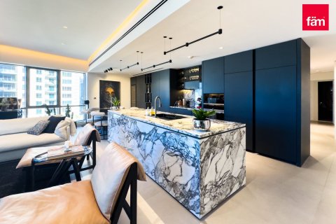 2 bedrooms Apartment in Downtown Dubai (Downtown Burj Dubai), UAE No. 80529 13