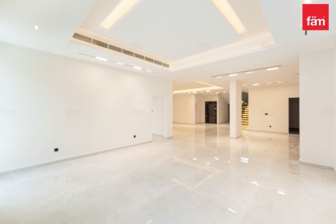 6 bedrooms Villa in Dubai, UAE No. 198655