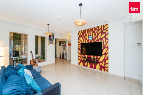 3 bedrooms Townhouse in Dubai, UAE No. 198656 17