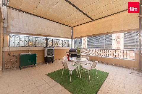3 bedrooms Townhouse in Dubai, UAE No. 198656 14