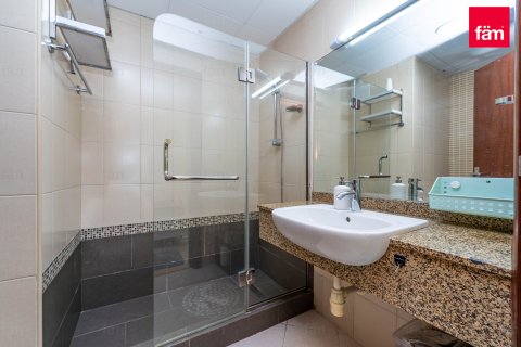 3 bedrooms Townhouse in Dubai, UAE No. 198656 8