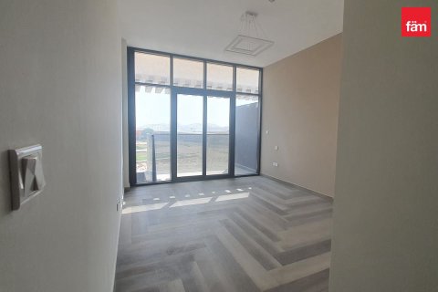 2 bedrooms Apartment in Dubai, UAE No. 198653 16